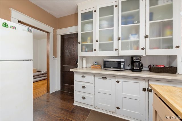 51 Stevenson Street, Buffalo, NY 14220