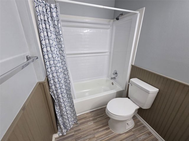 4672 Heatherbrook Lane, Grand Prairie, TX 75052