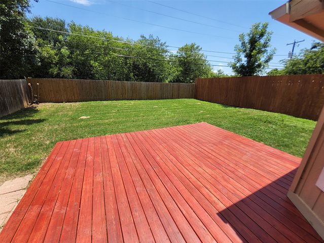 4672 Heatherbrook Lane, Grand Prairie, TX 75052