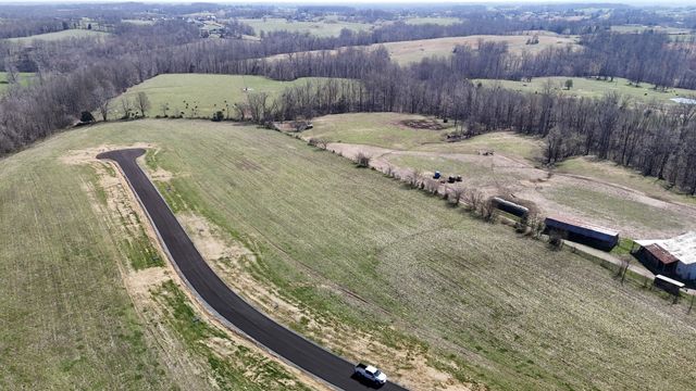 150 Daniel Lane, Westmoreland, TN 37186