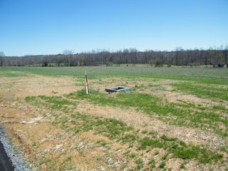 150 Daniel Lane, Westmoreland, TN 37186