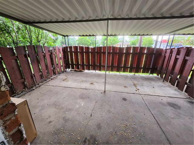 843 Clareridge Lane, Centerville, OH 45458