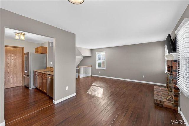 16250 Lea Oak Court, Chesterfield, MO 63017