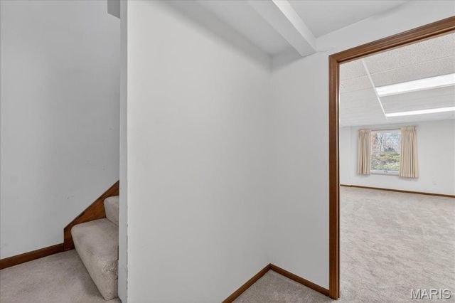 16250 Lea Oak Court, Chesterfield, MO 63017