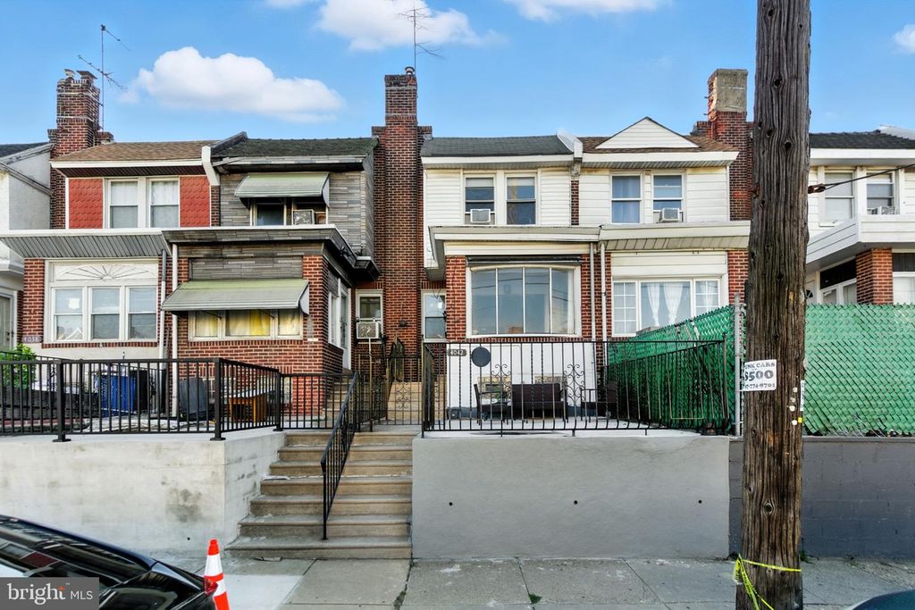 4042 CASTOR AVE, Philadelphia, PA 19124
