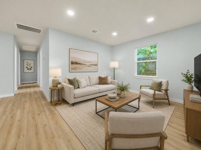 10705 Munn Street, Houston, TX 77029