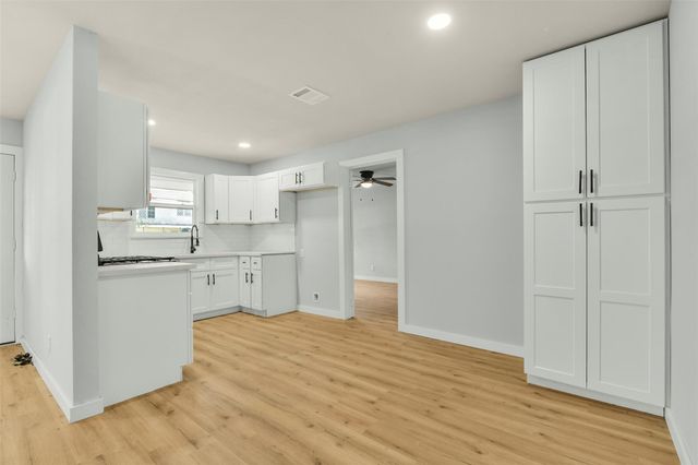 10705 Munn Street, Houston, TX 77029