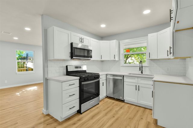 10705 Munn Street, Houston, TX 77029