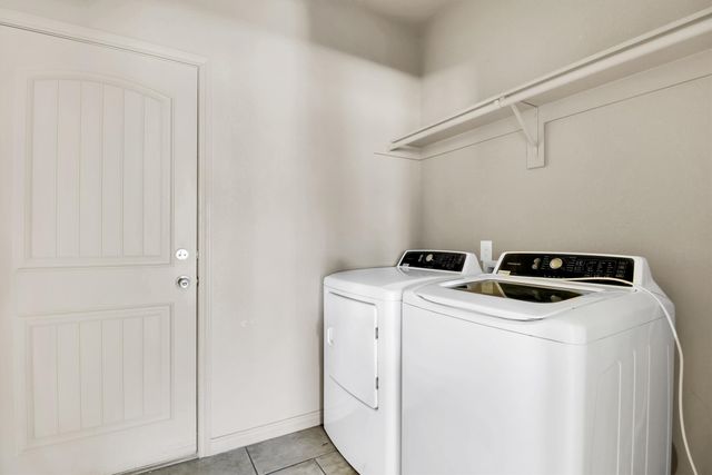 2923 E Pepperidge Drive, Lancaster, TX 75134