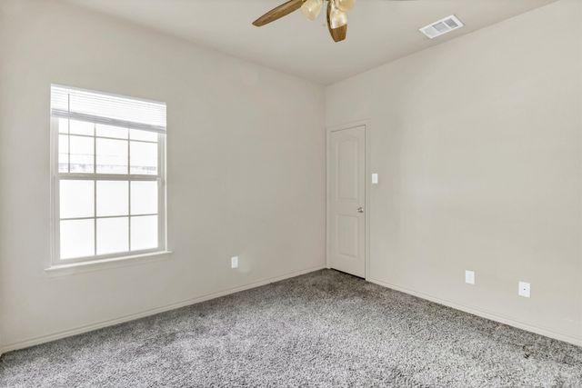 2923 E Pepperidge Drive, Lancaster, TX 75134