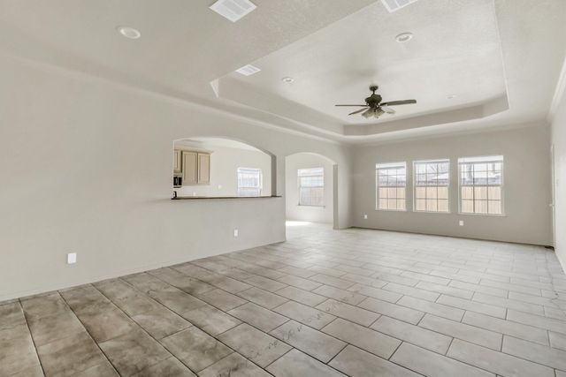 2923 E Pepperidge Drive, Lancaster, TX 75134