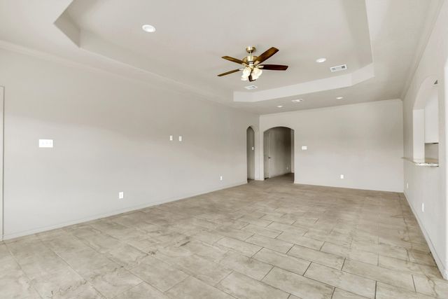 2923 E Pepperidge Drive, Lancaster, TX 75134