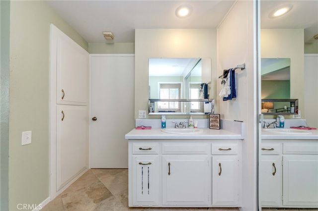 678 Via Alhambra C, Laguna Woods, CA 92637