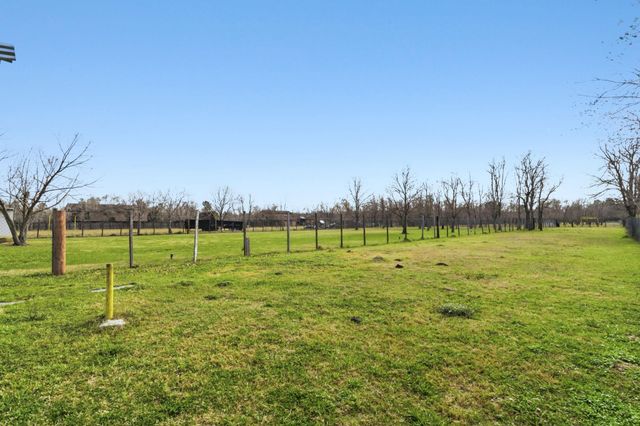 3412 Huffman Eastgate Road, Huffman, TX 77336