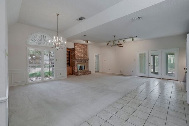 5125 Conchos Trail, Arlington, TX 76017