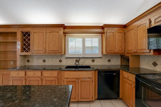 5125 Conchos Trail, Arlington, TX 76017