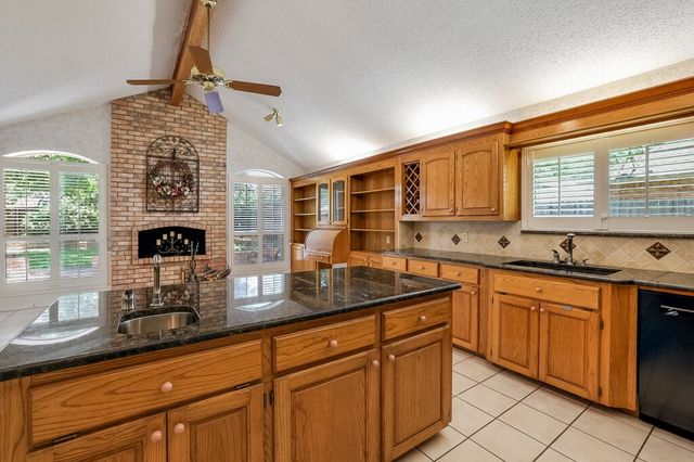 5125 Conchos Trail, Arlington, TX 76017