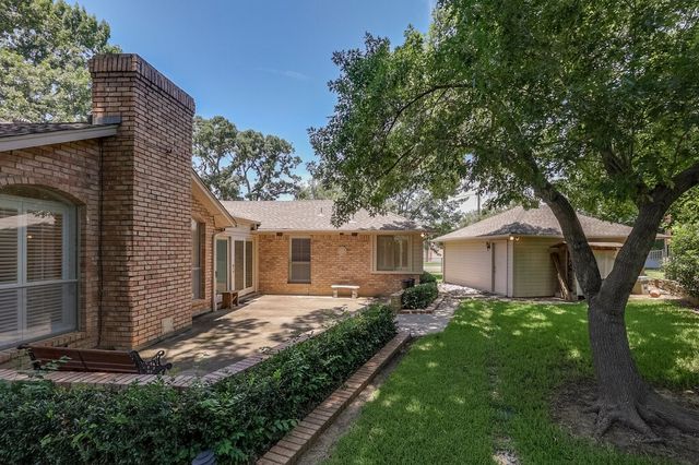 5125 Conchos Trail, Arlington, TX 76017