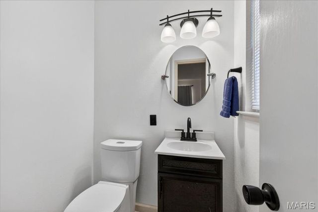 1215 Kostka Lane, Florissant, MO 63031