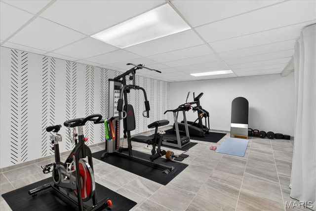 1215 Kostka Lane, Florissant, MO 63031