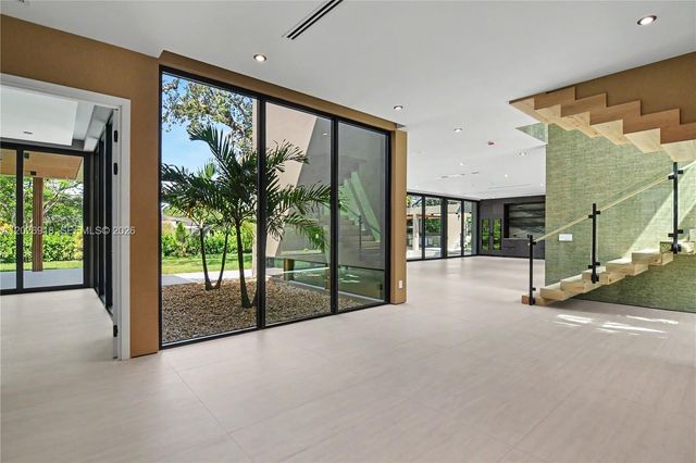 11920 SW 69th Court, Pinecrest, FL 33156