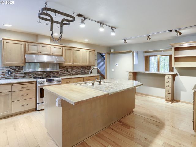 35505 Ne KRAMIEN Rd, Newberg, OR 97132