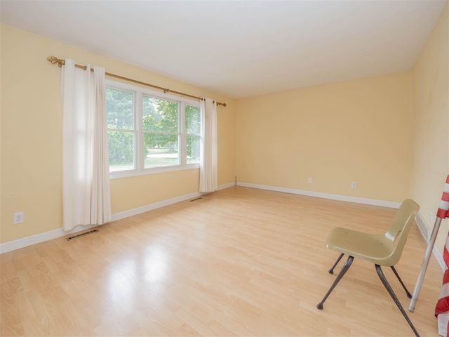9372 W Arrowhead Drive, Scotts, MI 49088