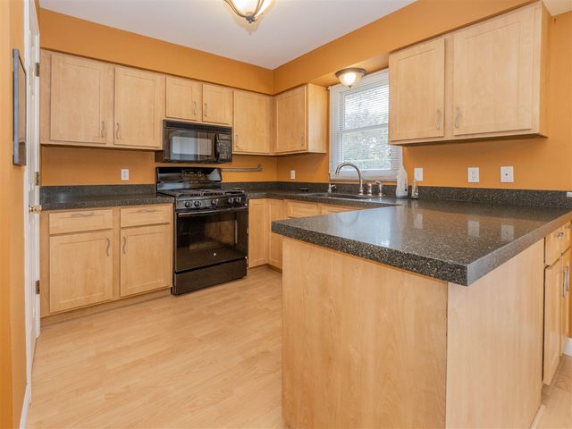 9372 W Arrowhead Drive, Scotts, MI 49088
