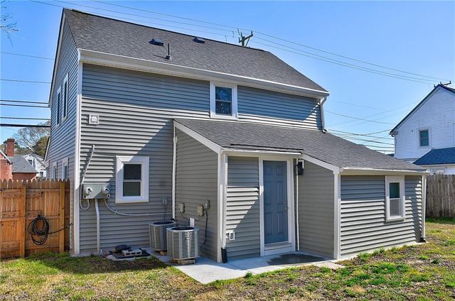 18 Bainbridge AVE, Portsmouth, VA 23702