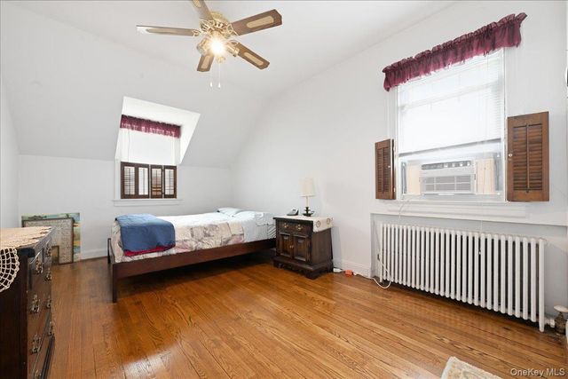 15 May Court, Rockville Centre, NY 11570