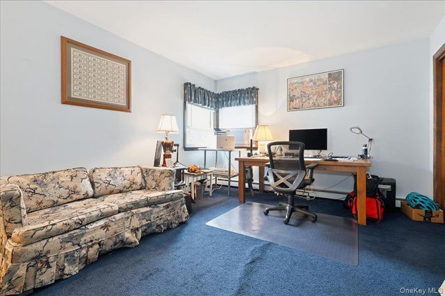 15 May Court, Rockville Centre, NY 11570
