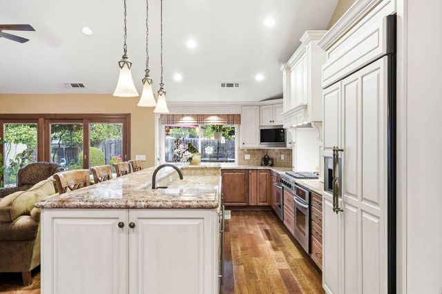 3023 Ironwood Way, West Sacramento, CA 95691
