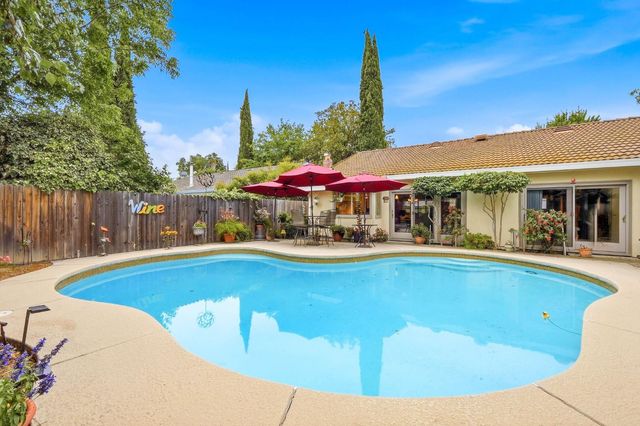 3023 Ironwood Way, West Sacramento, CA 95691