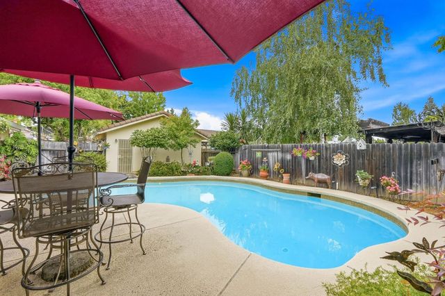 3023 Ironwood Way, West Sacramento, CA 95691
