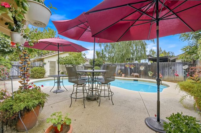 3023 Ironwood Way, West Sacramento, CA 95691