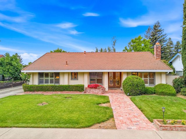 3023 Ironwood Way, West Sacramento, CA 95691