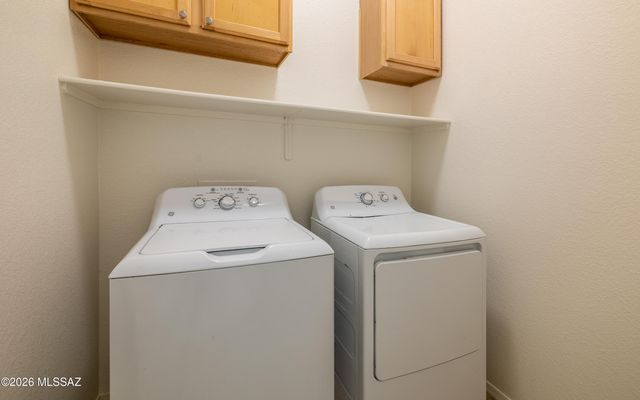 658 S Painted River Way, Vail, AZ 85641