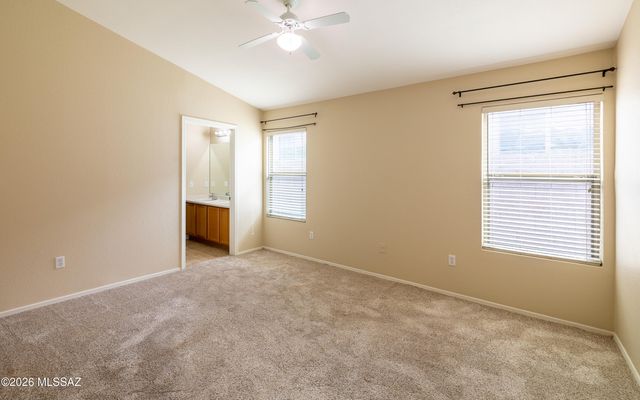 658 S Painted River Way, Vail, AZ 85641