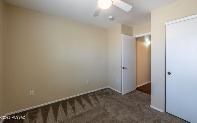 658 S Painted River Way, Vail, AZ 85641