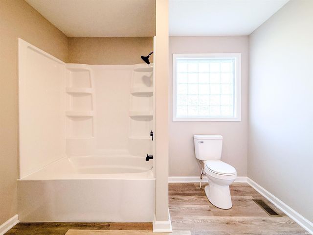 402 W Pleasant Street, Churubusco, IN 46723