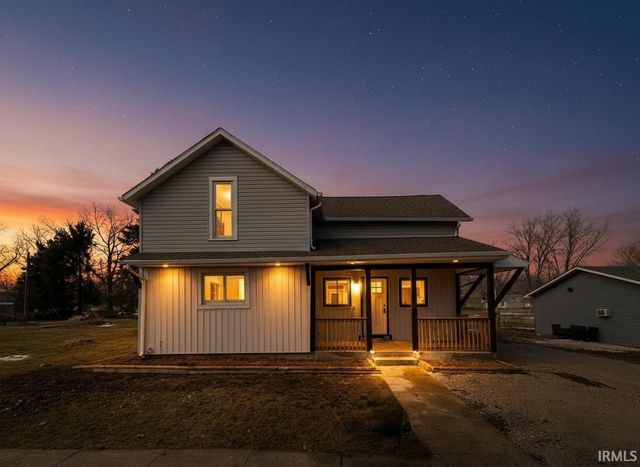 402 W Pleasant Street, Churubusco, IN 46723