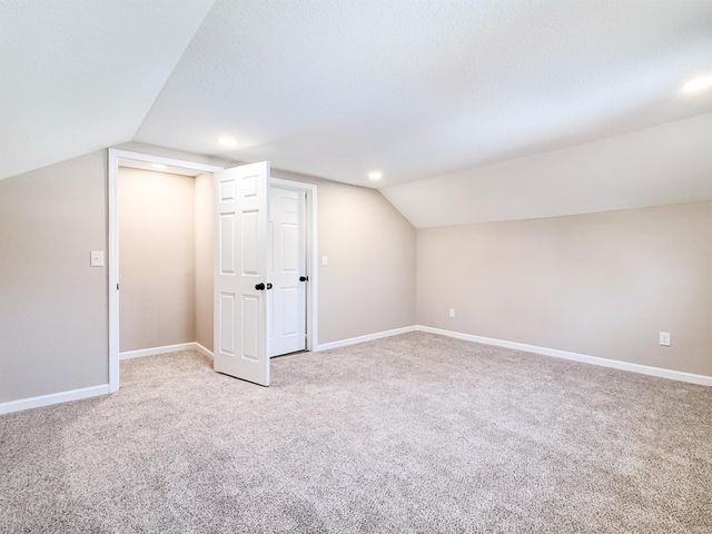 402 W Pleasant Street, Churubusco, IN 46723