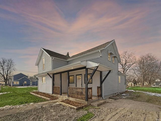 402 W Pleasant Street, Churubusco, IN 46723