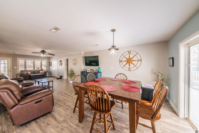 115 Dogwood Hills Club Dr, Gilbertsville, KY 42044