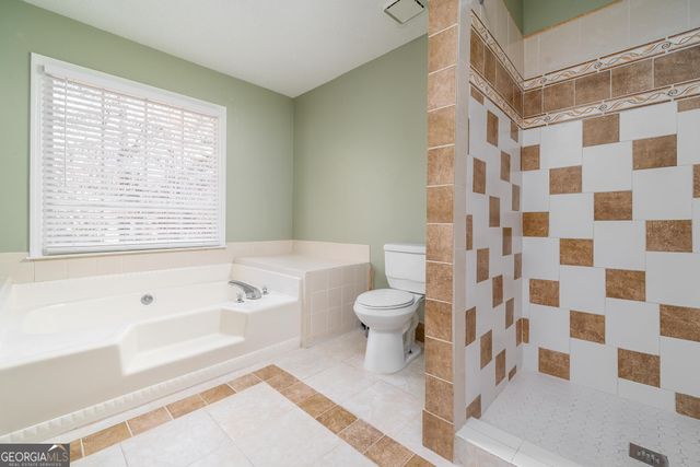 472 Fairhaven Court, Lawrenceville, GA 30044