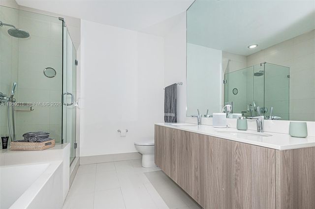 501 NE 31st St PH4404, Miami, FL 33137