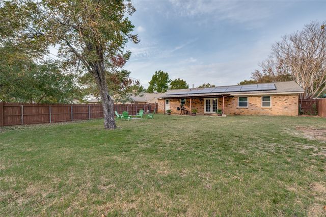 1711 Marlene Drive, Euless, TX 76040