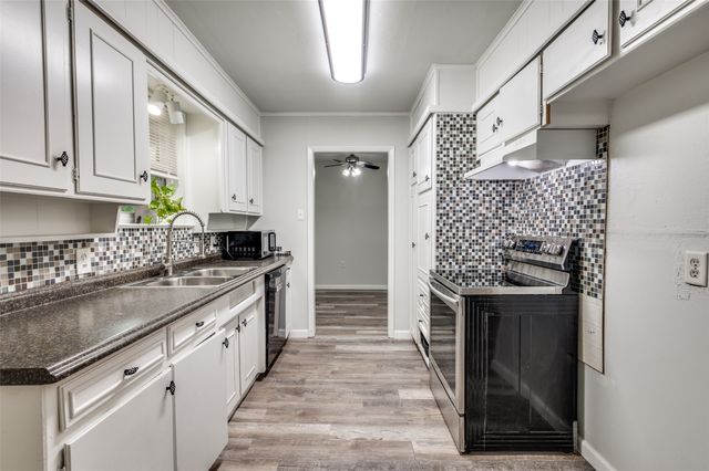 1711 Marlene Drive, Euless, TX 76040