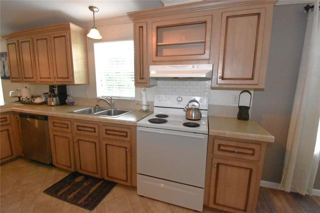 11804 SE COUNTY ROAD 234, Micanopy, FL 32667