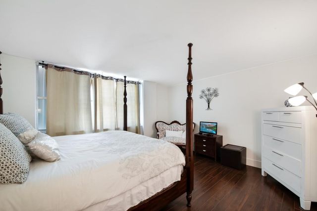 1147 Hillsboro Mile 505, Hillsboro Beach, FL 33062